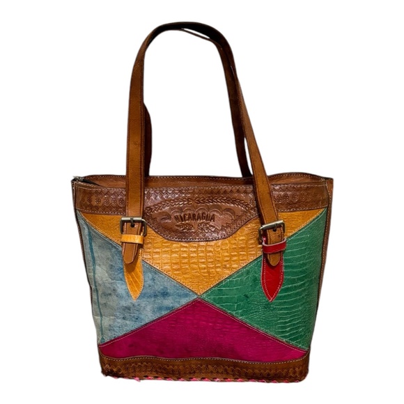 1980s Vintage multi color genuine leather shoulder bag. Made in Nicaragua.